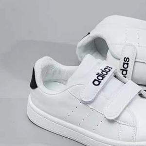 adidas kids/ White&amp;Black 30~37 size