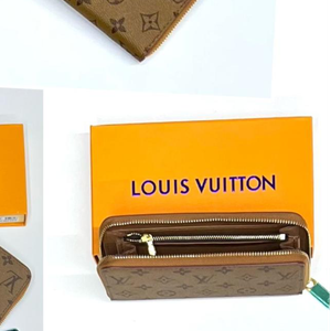 Louise Vuitton Clèmence Wallet