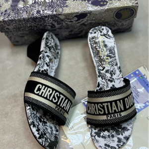 Dior - Dway Heeled Slide / White&amp;Black