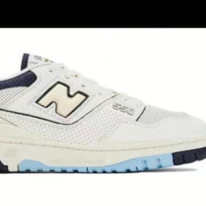 New BALANCE 550 Sneakers/ Creamy Black 