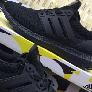 adidad Ultraboost 4.0 “ Core Black,