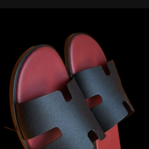 Hermès Izmir Men's” Black Maroon ’