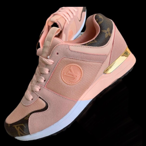 Louis's Vuitton run away Sneakers / pink