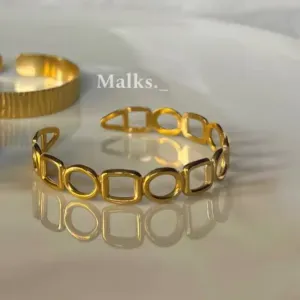 اساور استنالس بيور 