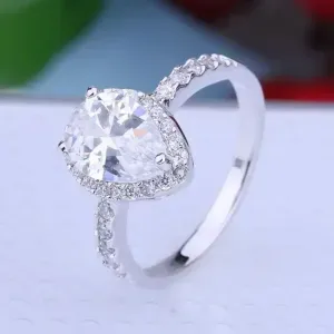 خاتم بلاتين دمعه بفصوص