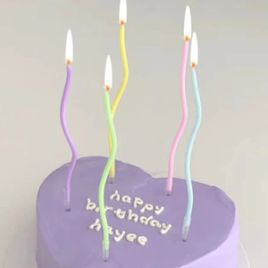Pastel twisted cake candles 