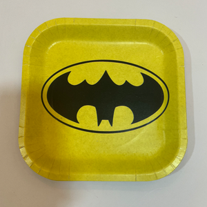 Bat man paper plates 