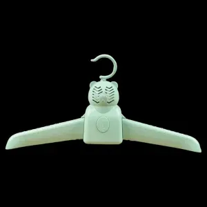 تعلاقة تنشيف الملابس الكهربائية