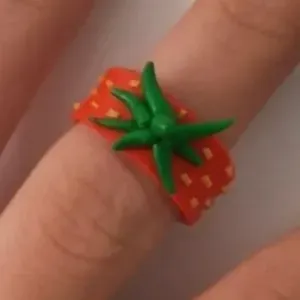 The tomato ring
