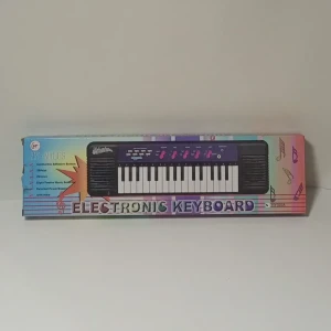 بيانو بأصوات مميزة