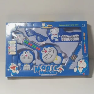 بيانو ومجموعة موسيقية مميزة