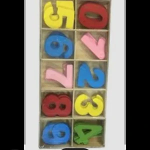 الارقام من 0 - 9 بعلبة خشب 