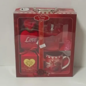 بكج هدية عطر ومغ ووردة جميل جدا