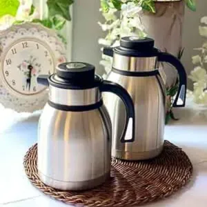 ترمس استانليس2.5لتر بيحفظ الحرارة 12ساعه 