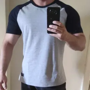  تيشرت نص الكم