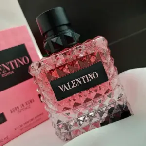 Valentino born in roma intense