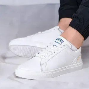 كوتشي addidas