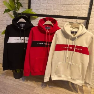 سويتشيرت تومي قصات