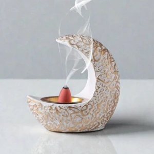 مبخرة شكل هلال