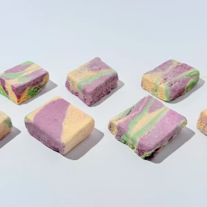 ايسكريم فواكة استوائية مقرمش