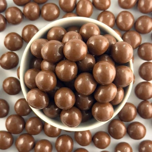 بندق بالشوكولاتة مع الحليب