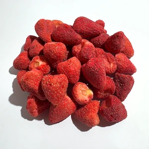 فراولة مجففة بالتبريد ( مع سكر ) 