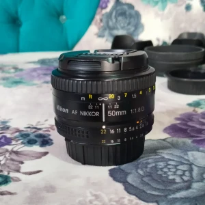 عدسه نيكون 50mm F1.8d 