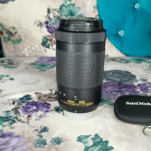 عدسه نيكون 70.300 