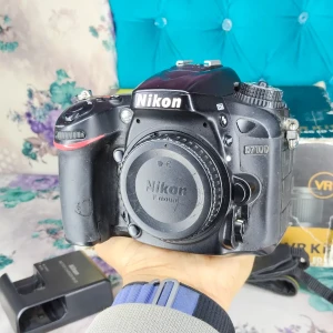 نيكون d7100 