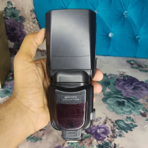 فلاش تريوبو 950 