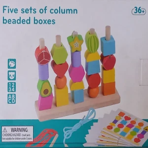 كرتات اشكال هندسية وفواكه خشبي