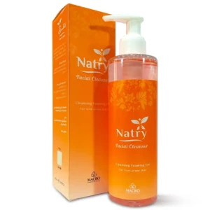 ناتري غسول للبشرة الدهنية 