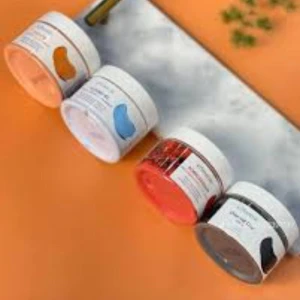 قناع الطين بالرمان