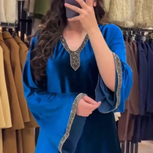 عباية قطيفة فرنساوي 