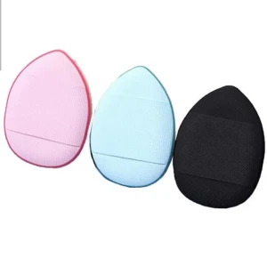 إسفنجة مكياج للعين 