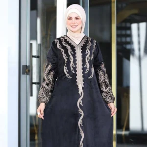 عباية شتوية قطيفة سيناوي هايدي بأكمام طويلة