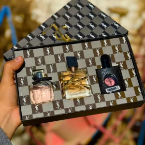 بوكس YVESSAINTLAURENT  اكتر براند تريند