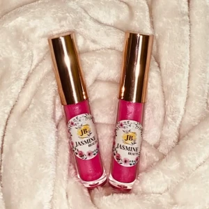LipGloss shade(Hot Pink)