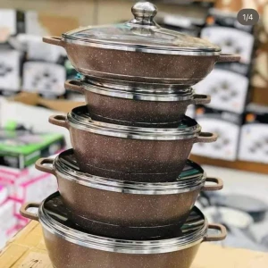 طقم طناجر جرانيت سكب اللون البني 