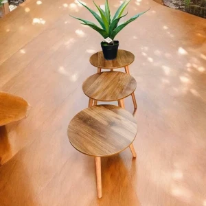 طقم ثلاث طرابيزات أحجام مختلفه 