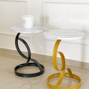 طاولة الديكور 