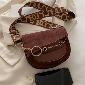 حقيبة سرج لون قهوة