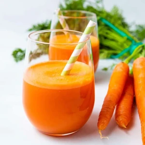 fresh juice carrot وسط