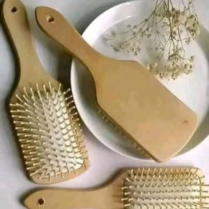 Brosse cheveux en bois 