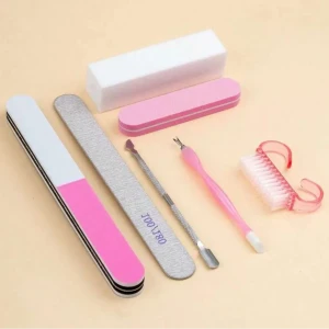 مجموعة للعناية بالأظافر - 7 قطع