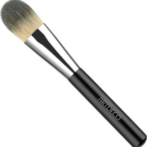 ارتديكو فرشاة مكياج ذات جودة ممتازة