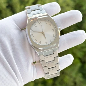 ساعة ترند معدن 