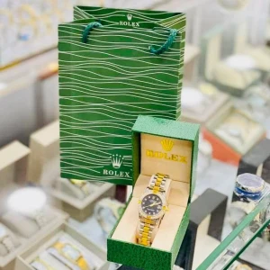 ساعة rolex