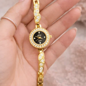 ساعة نسائية 7017
