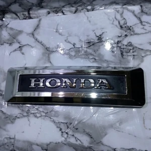 ماركة تحت الضو HONDA نكل